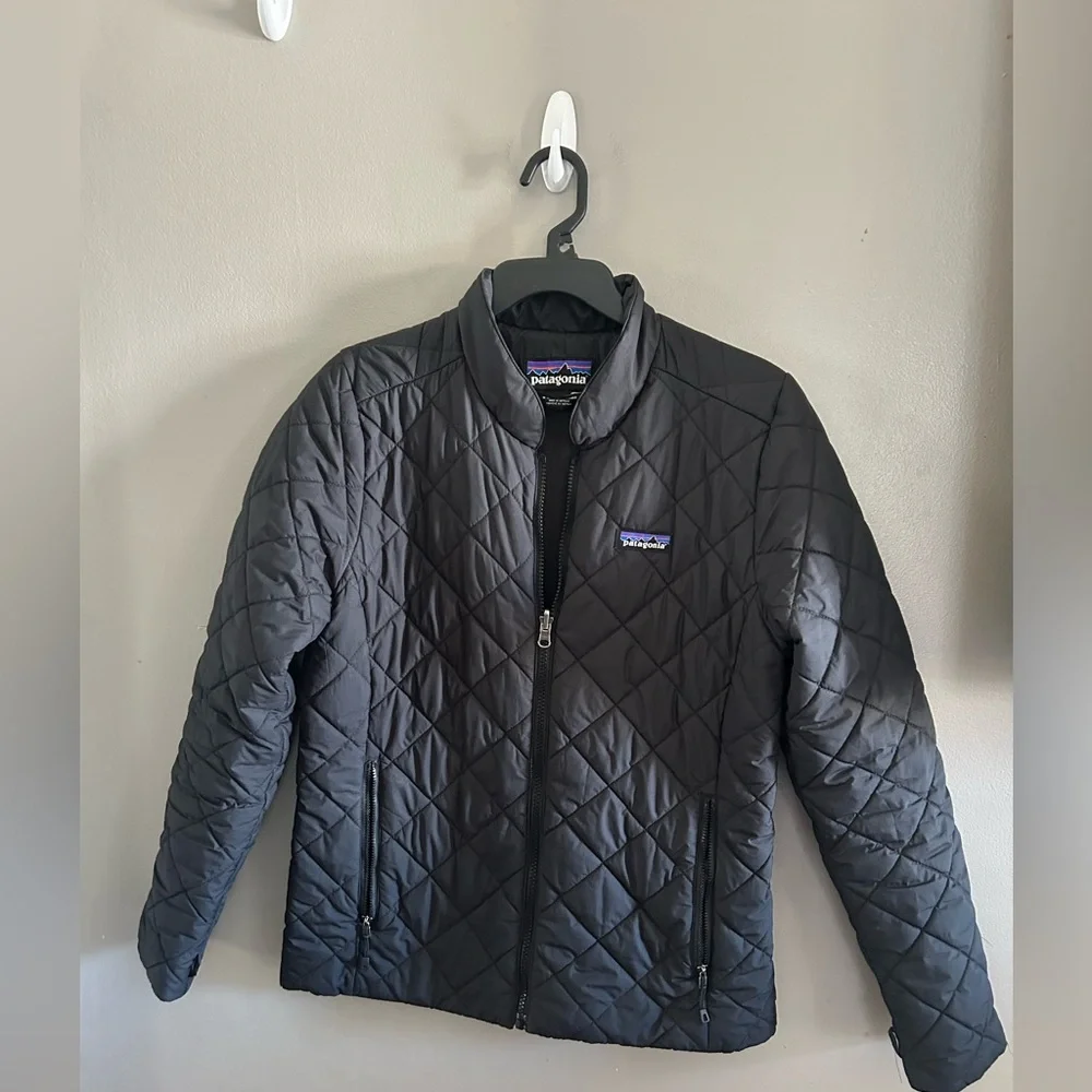 Patagonia Jacket - black quilted nano-puff - Picture 2 of 13